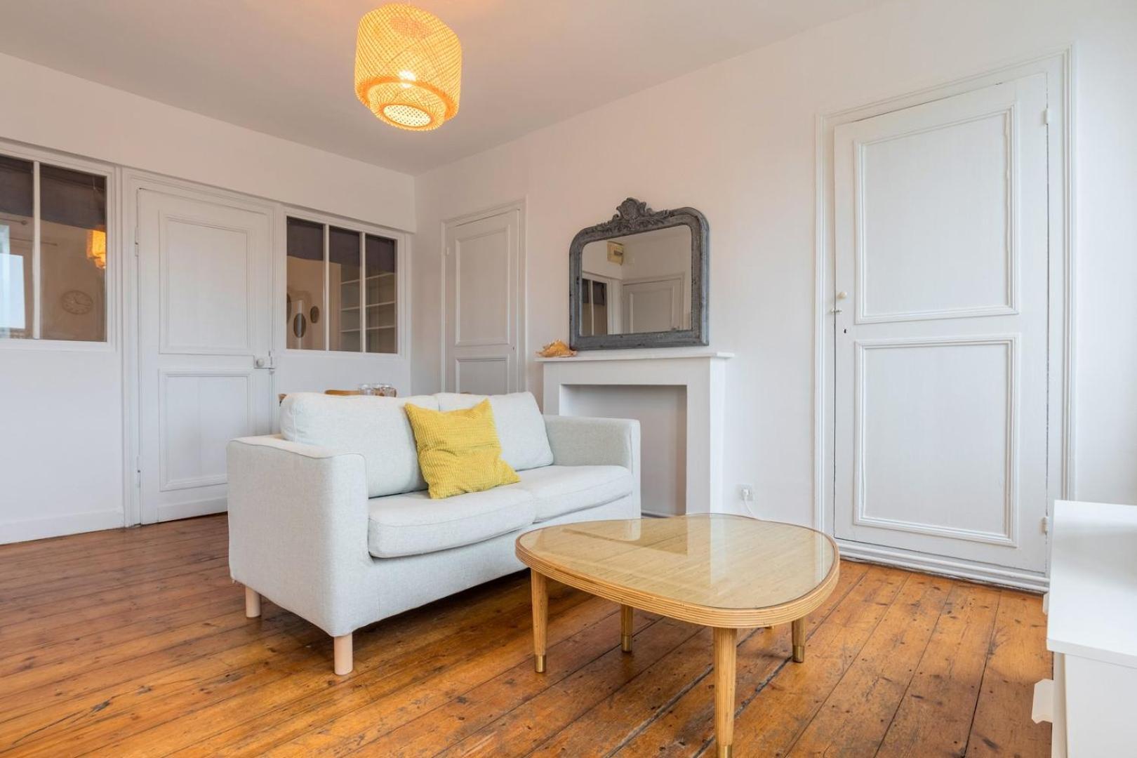 2-Bedroom Apartment Near Metro Лилль Экстерьер фото