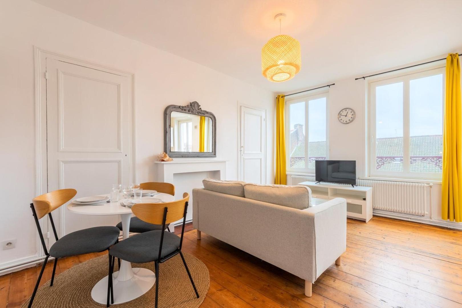 2-Bedroom Apartment Near Metro Лилль Экстерьер фото